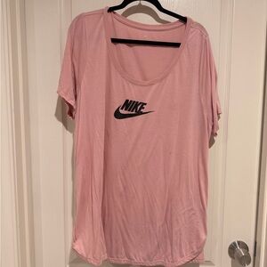 Nike Women's Light Pink Short Sleeve Tee